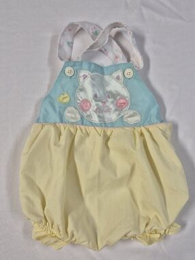VTG Baby Girl 6/9 Months Pastel Kitty With Flowers Bubble Romper